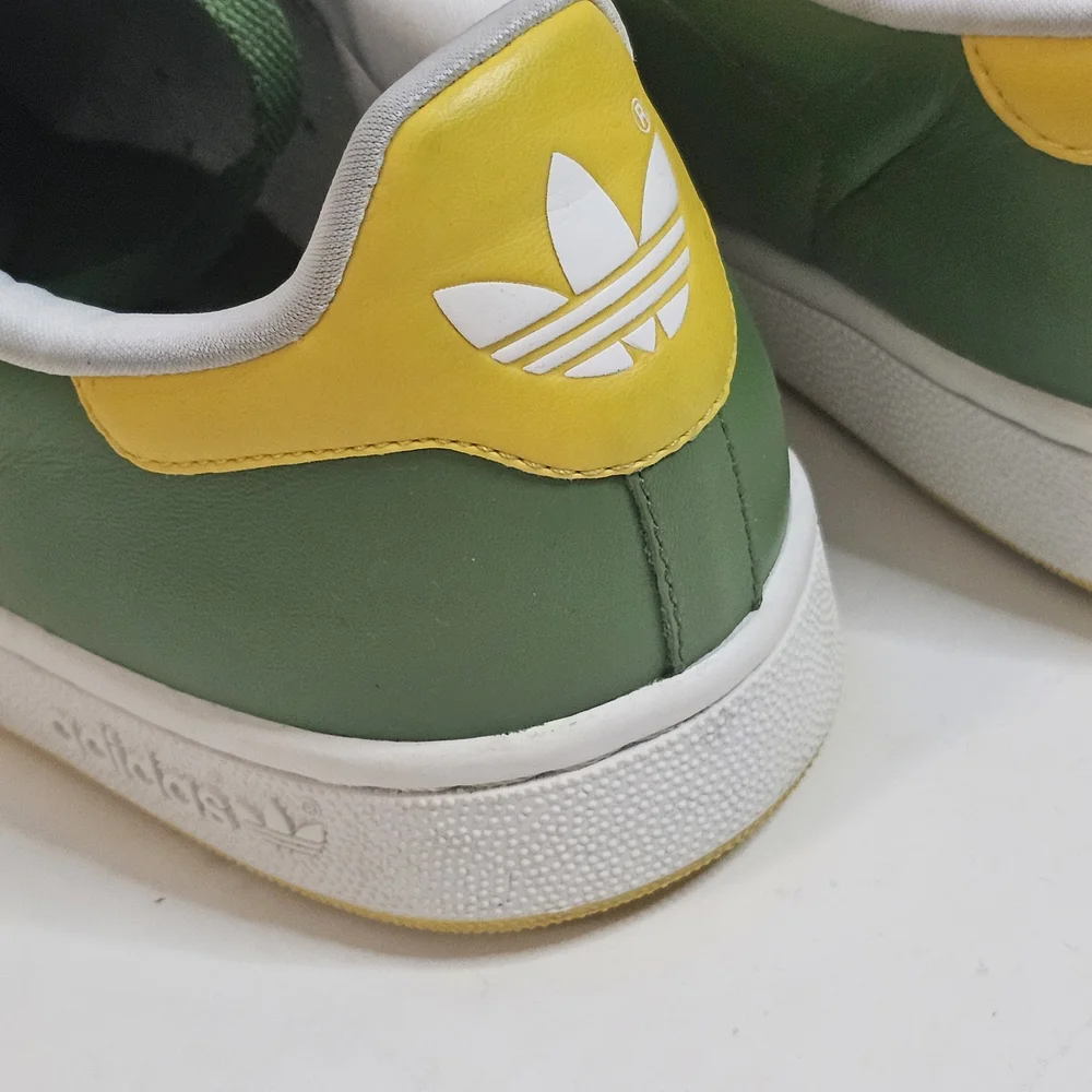 RARE Adidas Green Sneakers - Picture 8 of 9